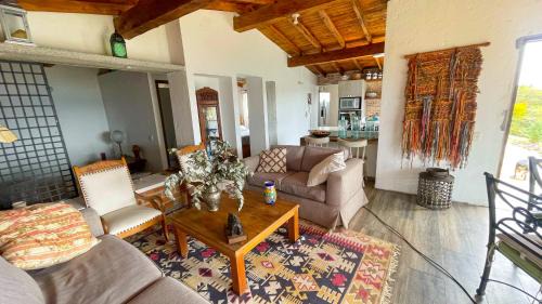 Retiro House | Cabin with Jacuzzi View with Fireplace