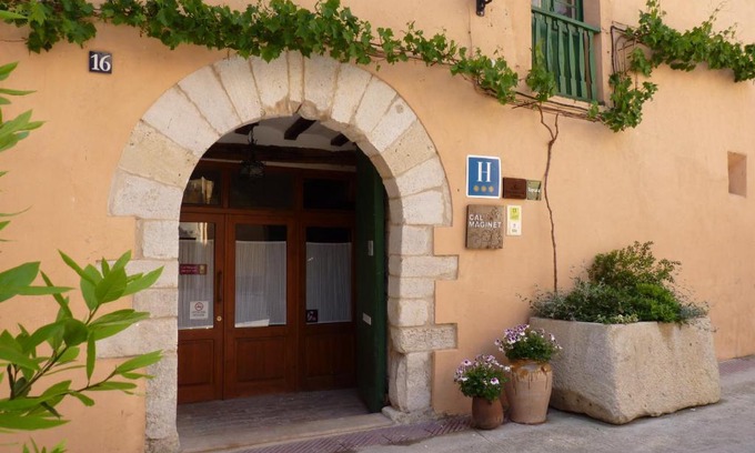 Vilaverd Hotel | Cal Maginet