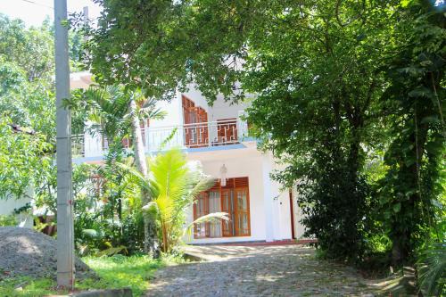 Ahangama House | Calm Nature Resort