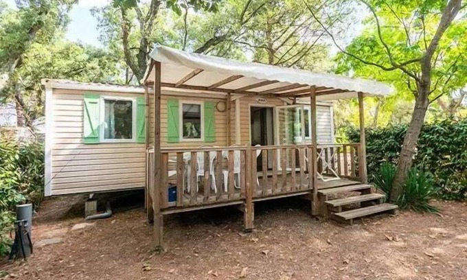 La Boissiere-de-Montaigu House | Camping Heart of Vendée* - Mobile home Comfort 4 rooms 6 people air-conditioned