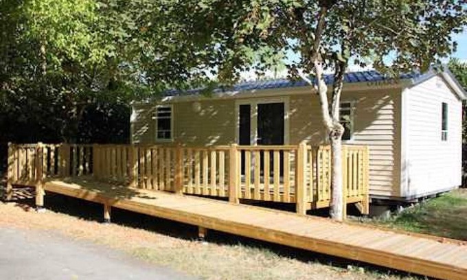 Chateauroux House | Camping 3 étoiles - eeedi0