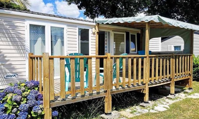 Fouesnant House | Camping 3 étoiles - Parc aquatique - eeibbg