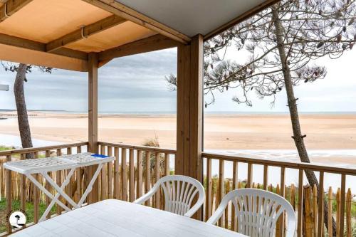 La Faute-sur-Mer Other | Camping 4 étoiles - Piscine - eeheah