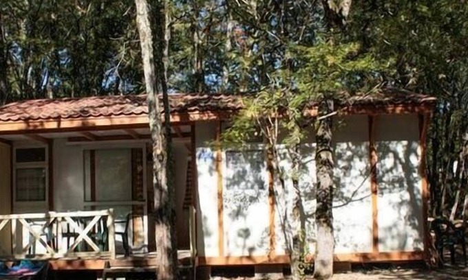 Souillac Ski Chalet | Camping Domaine De La Paille Basse ***** - Chalet for 6 People