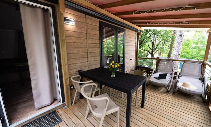 Die House | Camping La Pinède* - Mobile Home Experience 3 rooms 4 people Air-conditioned