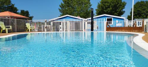 Camoel Other | CAMPING LES EMBRUNS 3*