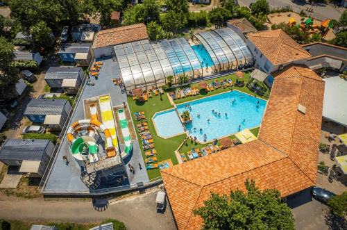 Saint-Georges-d'Oleron Other | Camping - Piscine - ccaggic