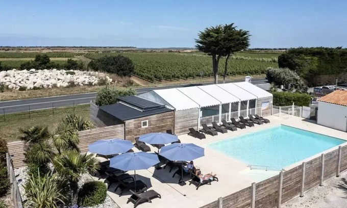 Ars-en-Re House | Camping Romanée Le Campiotel des Dunes * - PREMIUM mobile home - 1 bedroom for 2 people