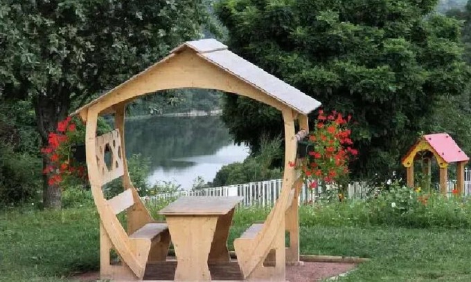 Cordelle House | Campsite Flower de Mars* - Mobile home Loire View 35m² Premium /3 bedrooms + TV + LV + Air conditioning + Covered terrace 6 people