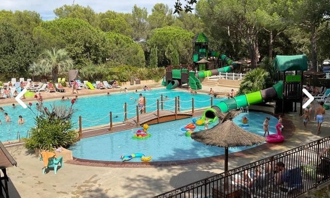 Roquebrune-sur-Argens Ski Chalet | Campsite chalet France at Cotes d'Azur nearby sea