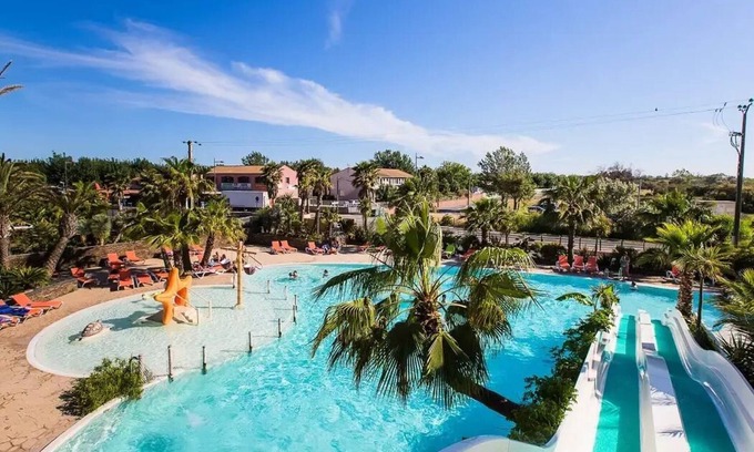 Serignan-Plage House | Campsite l'Etoile de Mer* - Mobile home Family TV Clim 4 rooms 6 people