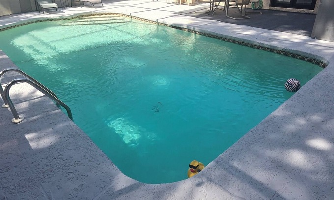 Inverness House | Canal front Lake Henderson, pool, 3/2, Withlacoochee bike trial!