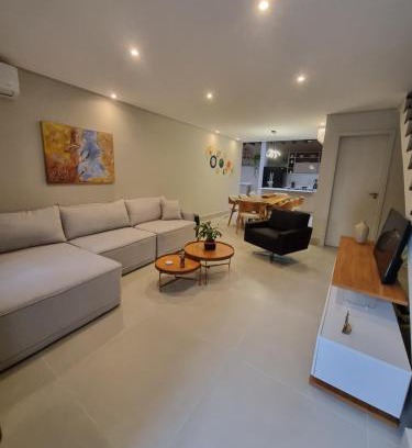 Camburi House | Cantinho no Mar