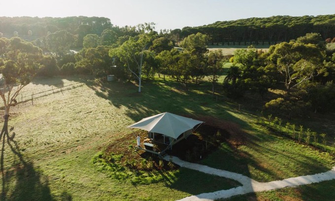 Seppeltsfield Hotel | CANVS by CABN Seppeltsfield Barossa