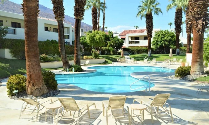 Canyon Corridor Condo | Canyon Granada Getaway