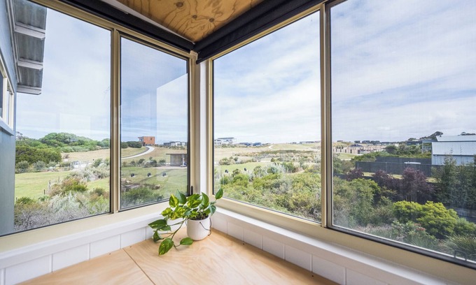 Cape Paterson House | Cape Escape - 6 Min Walk to Beach - Pet Friendly