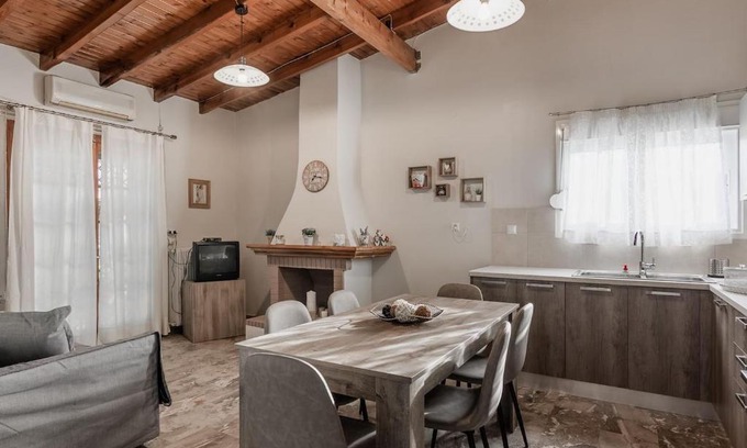 Nafplio Villa | Carlo Vivari House