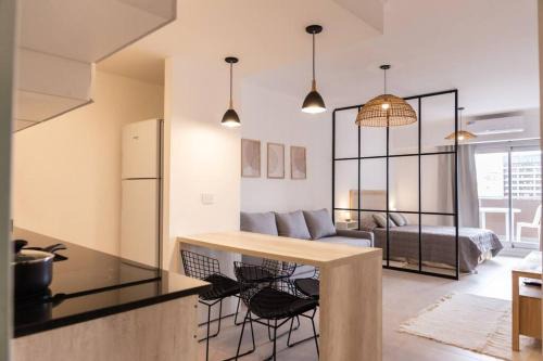 Constitucion Apartment | Carlos Calvo 1150 II by depptö (zona UADE)