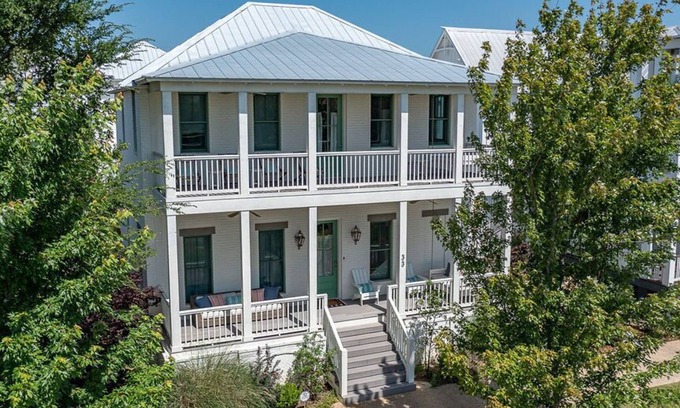 Carlton Landing House | Carlton Landing- Evans Escape