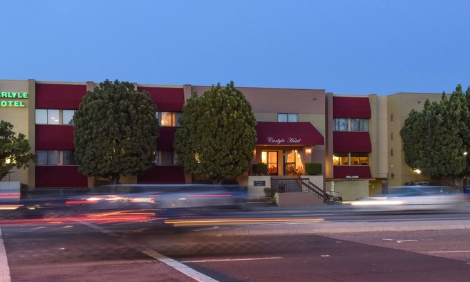 Campbell Hotel | Carlyle Hotel