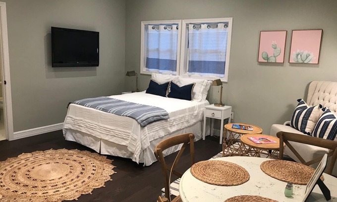 Old Enfield House | Carriage House in Tarrytown - Central Austin, New in 2018