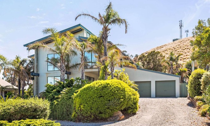 Carrickalinga House | Carrick View - 29 Solitude Dr, Carrickalinga