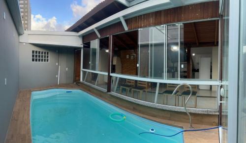 Penha House | Casa 3 quartos com Piscina no centro de Penha - SC