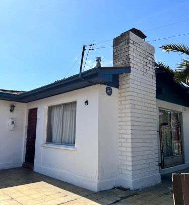 Constitucion House | Casa Alameda Remodelada