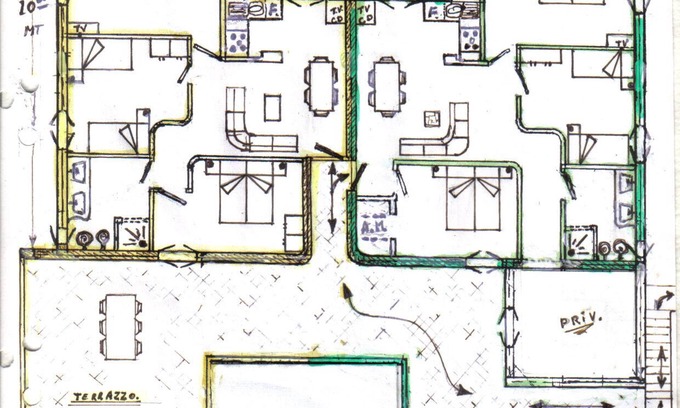 Isola di Capo Rizzuto Apartment | Casa Bahati - Spacious apartment on the south coast of Italy.