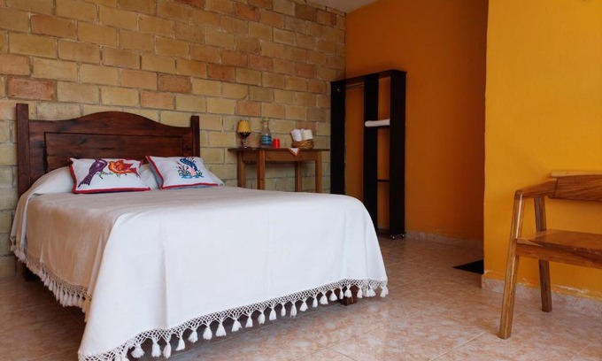 Huautla de Jimenez House | Casa Cejota