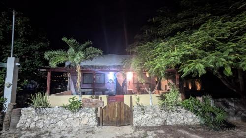 El Cuyo House | Casa Corazón