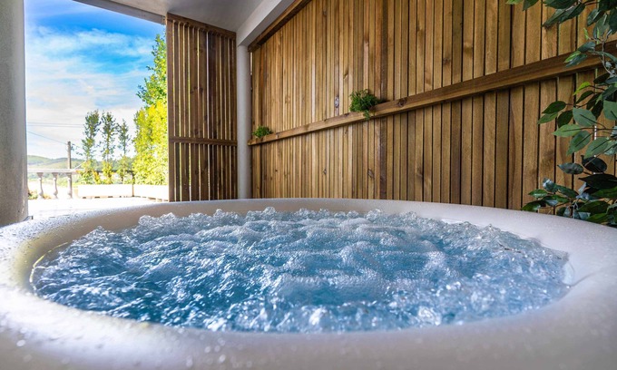 Fornelos House | Casa Das Fontes Ponte de Lima - Jaccuzzi and Pool