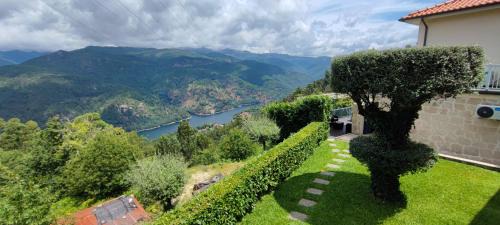 Cova House | Casa de Balinhas - Gerês