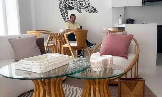 Salinas House | Casa de playa hermosa en exclusivo club privado con piscina, seguridad 24/7