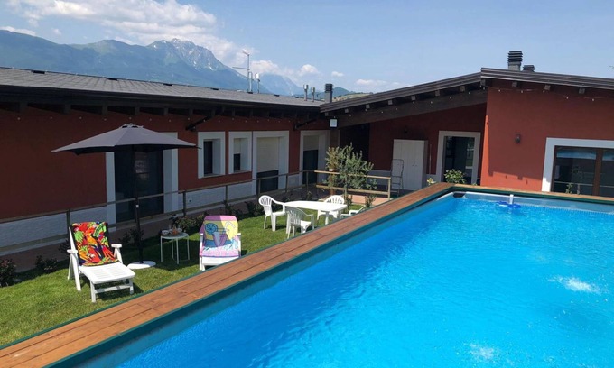 Penne House | Casa dei Bulldogs by Interhome