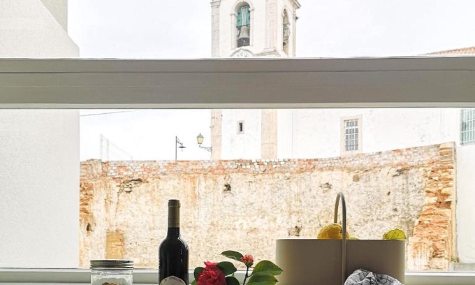 Juncal House | Casa do Adro, casaspensadas