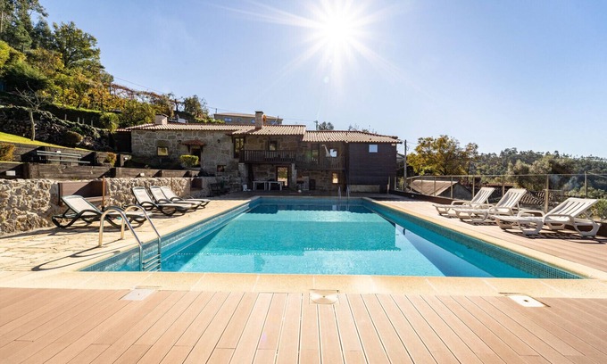Vieira do Minho House | Casa do Souto Vieira do Minho - Casa Rural com piscina by House and People