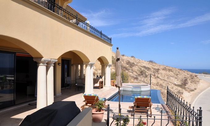 San Jose del Cabo House | Casa Eagle's Nest, Conveniently Located.