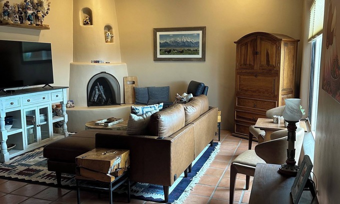 El Prado Condo | Casa Feliz is waiting for you!n