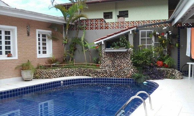 Toninhas House | Casa Florêncio, near the beach, with pool.