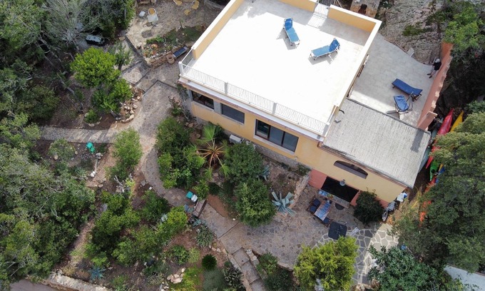 Tiriddo Apartment | Casa Heiner and Fee vacation apartment by the sea with kayaks;