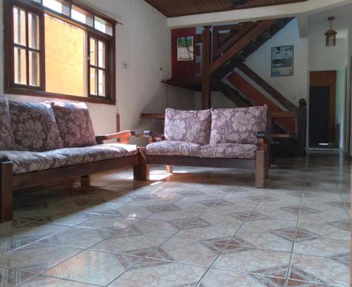 Itaquanduba House | Casa inteira para até 16 pessoas no Centro de Ilhabela