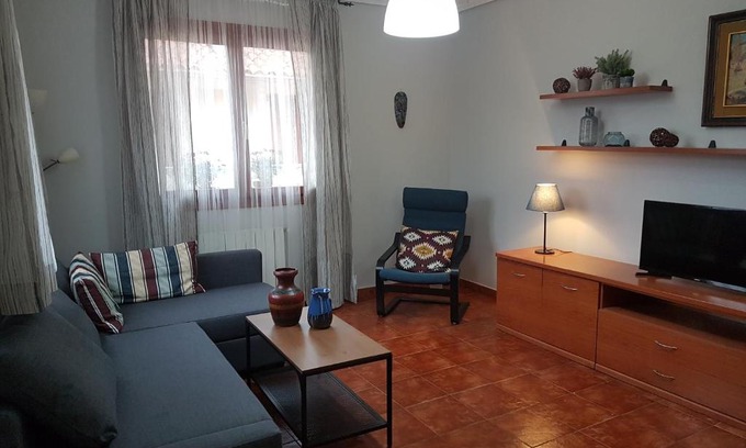 Piedrahita House | Casa Jardin Argoños