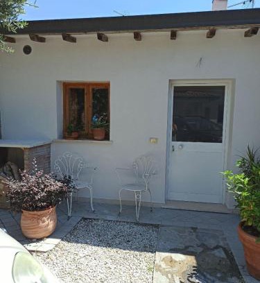 Torre del Lago Puccini Apartment | Casa La Gardenia