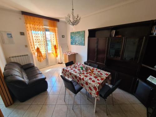 San Giovanni-Chiadino-Rozzol Apartment | Casa Lisa