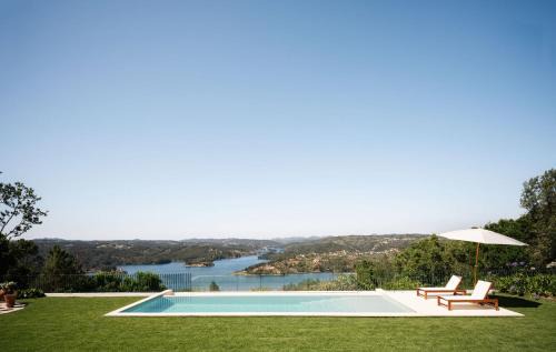 Sao Pedro de Tomar Villa | Casa Lorena Exclusive Retreat in Serra, Tomar
