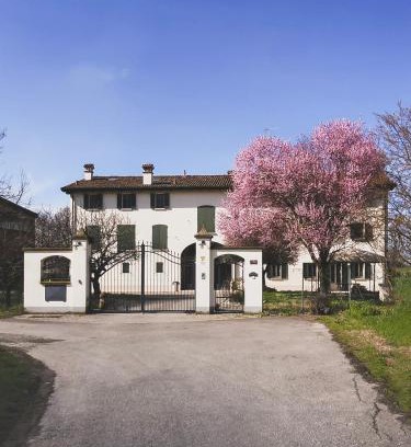 San Faustino-Madonnina-Quattroville Apartment | Casa Luisa