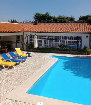 Santa Maria dos Olivais House | Casa Machuca - espaço exclusivo com piscina