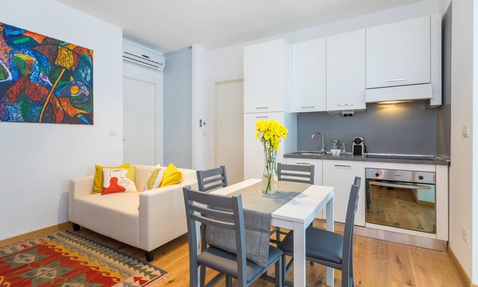 Borgo Dora Apartment | Casa Molassi in Borgo Dora by Wonderful Italy