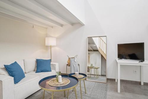 Zola - Pressense Apartment | "Casa Nova" Chic et cosy avec climatisation